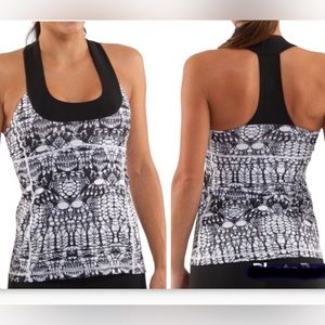 CLEARANCE! Lululemon Scoop Neck Tank White Black Glacier Lace / Black Size:4